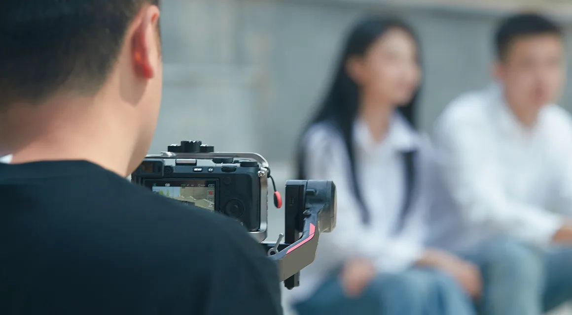 某广告设计公司